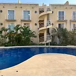 Comodo Depa En Planta Baja En Acapulco Con Internet Y Clima