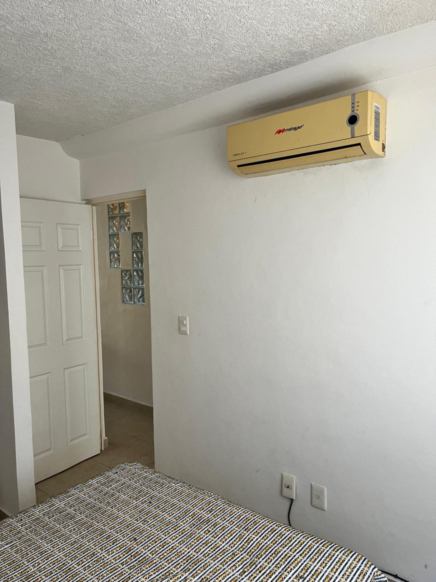 Comodo Depa En Planta Baja En Con Internet Y Clima Apartamento